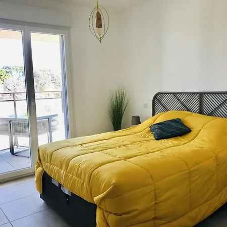 Superbe Moderne A Deux Pas De La Mer - Calvi - F2 Cote Mer A18 * Calvi (Corsica)